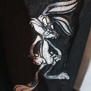 LOT 29 LOONEY TUNES JEANS BUGS BUNNY AUTHENTIC